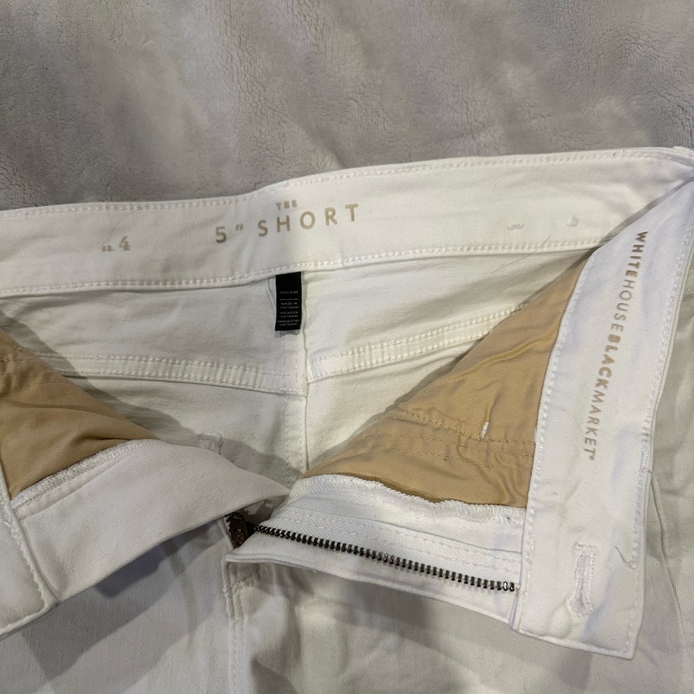 White House Black Market Cream Women's Shorts - Picture 3 of 8